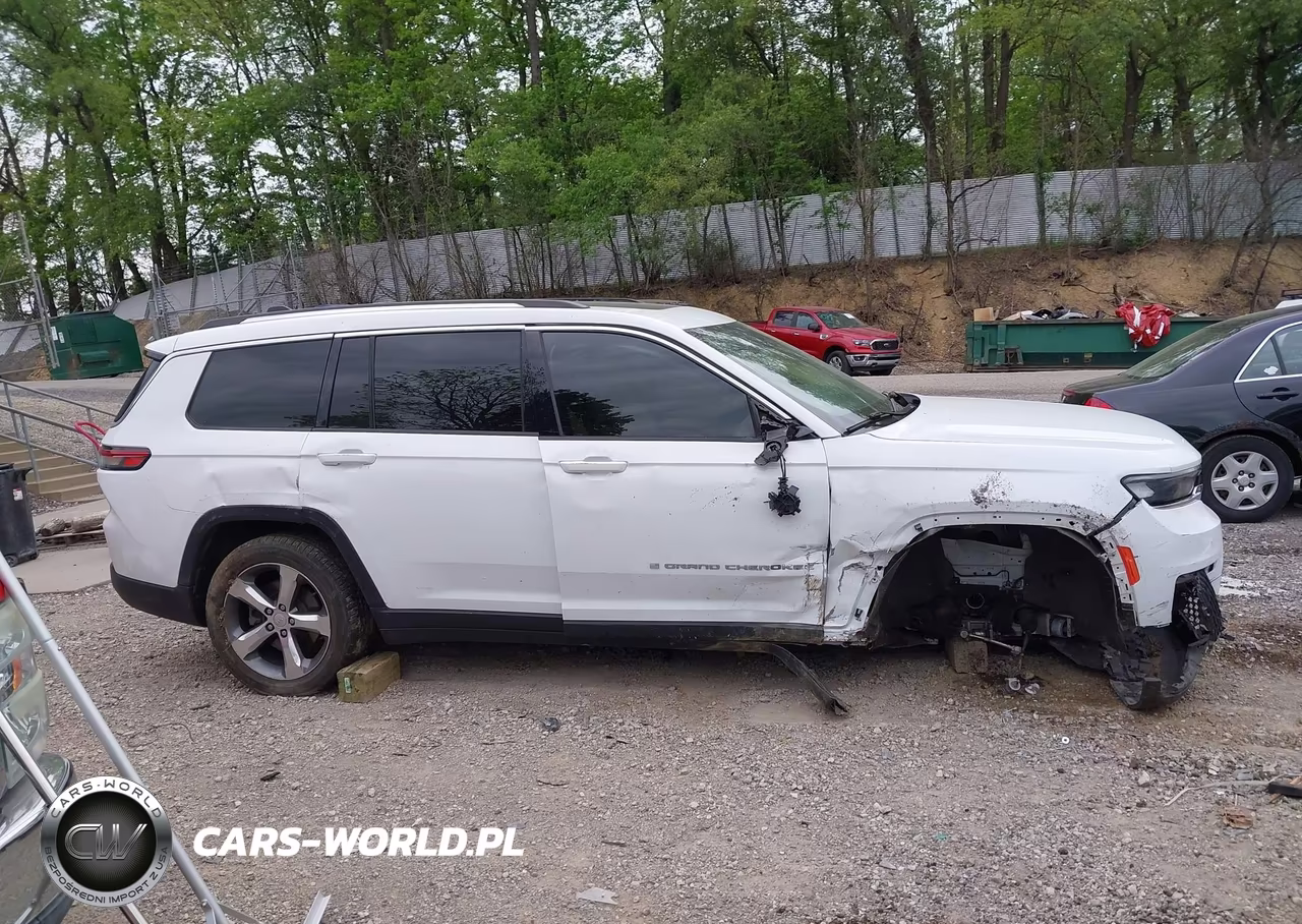 2021 Jeep Grand Cherokee L Limited 4X4 VIN:1C4RJKBG5M8187365 - 13