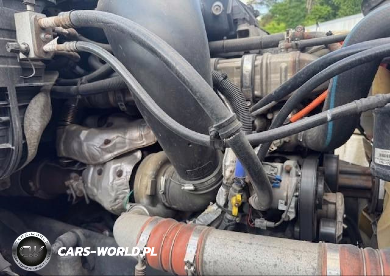 2016 Freightliner Cascadia 125 VIN:3AKJGLD53GSHE0878 - 12