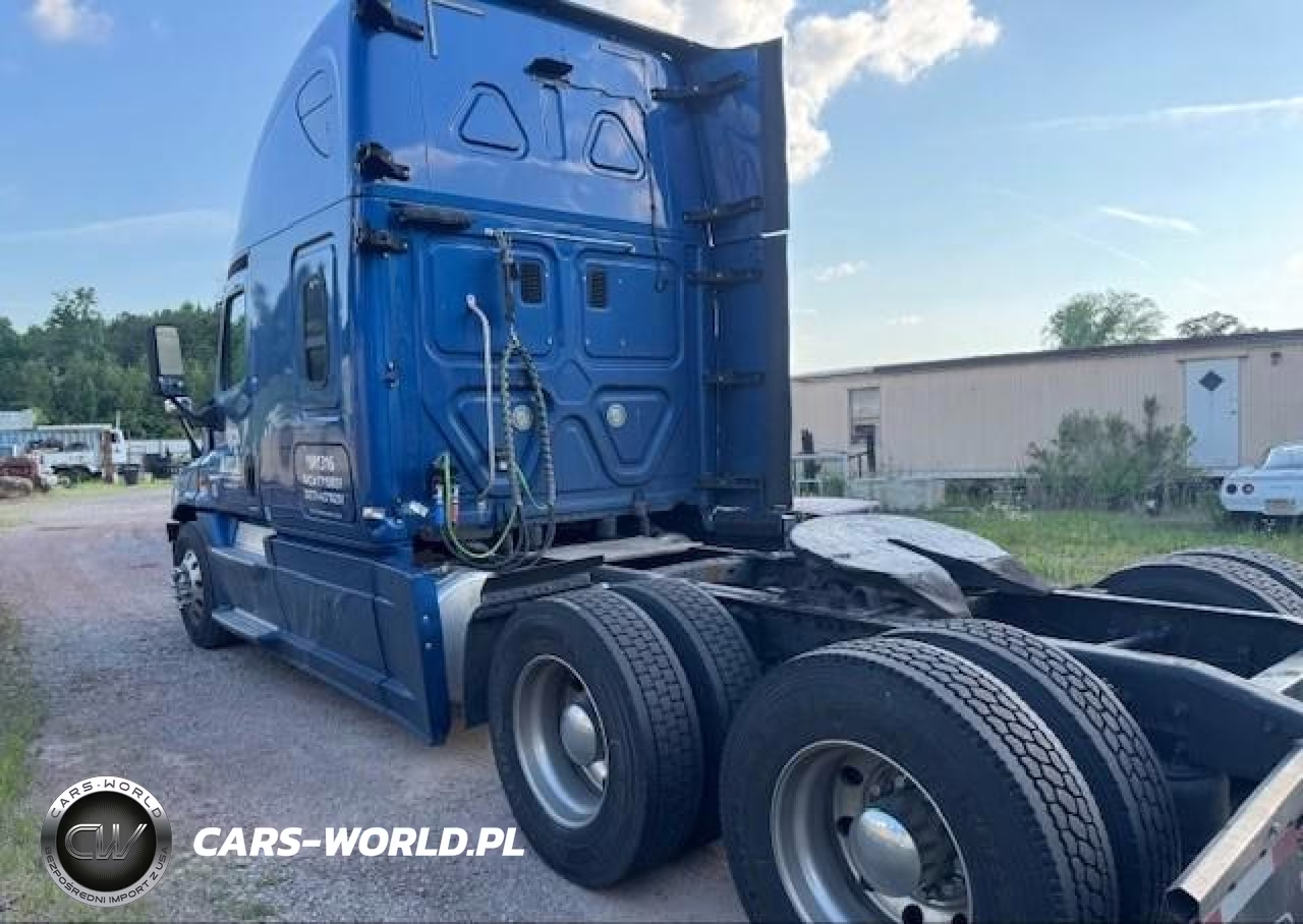 2016 Freightliner Cascadia 125 VIN:3AKJGLD53GSHE0878 - 3