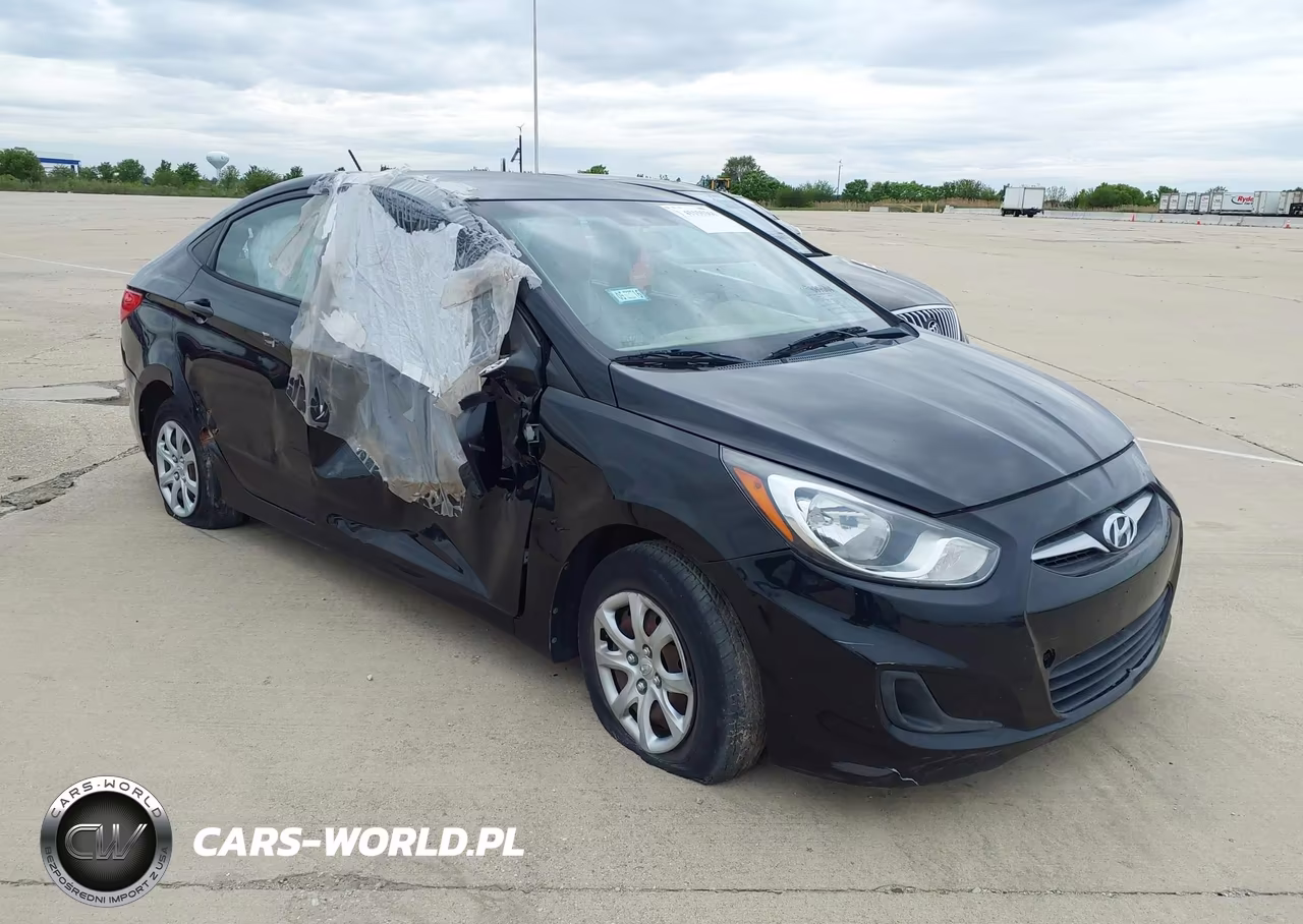 2013 Hyundai Accent Gls – zdjęcie 1 z 14