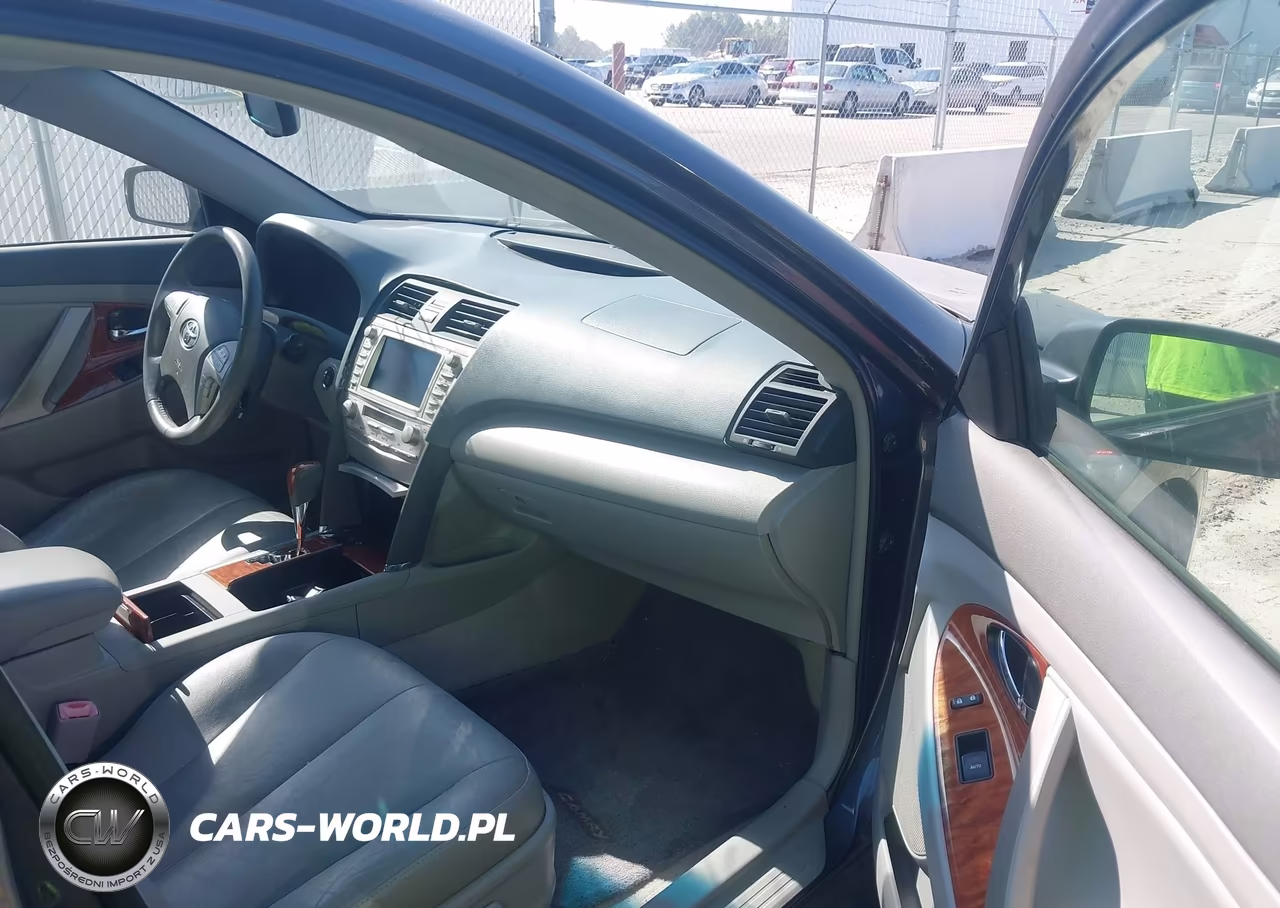 2011 Toyota Camry Xle V6 VIN:4T1BK3EK7BU121811 - 5