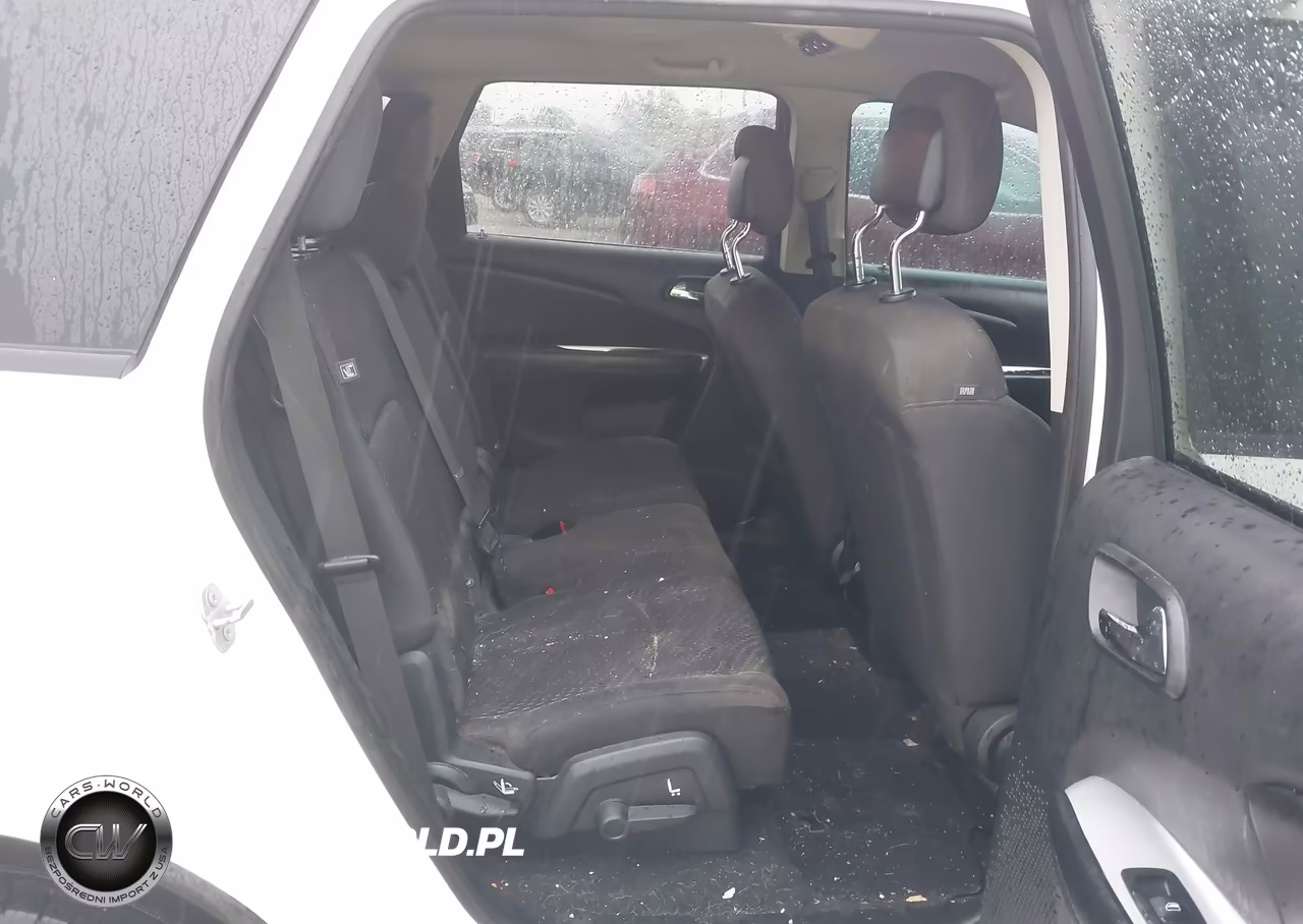 2018 Dodge Journey Se VIN:3C4PDCAB1JT216660 - 8