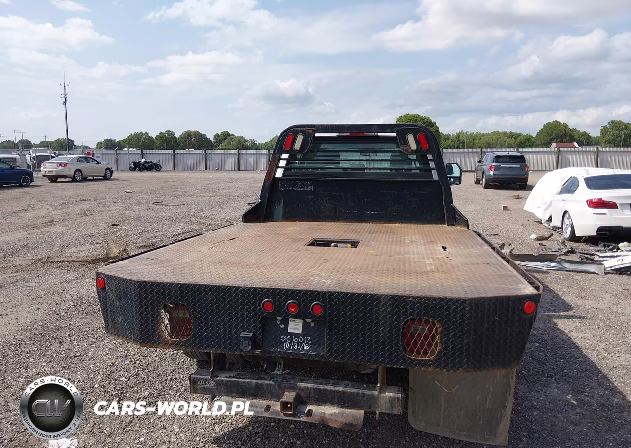 2017 Ford F-350 Chassis Xl VIN:1FD8W3G62HEB62641 - 15