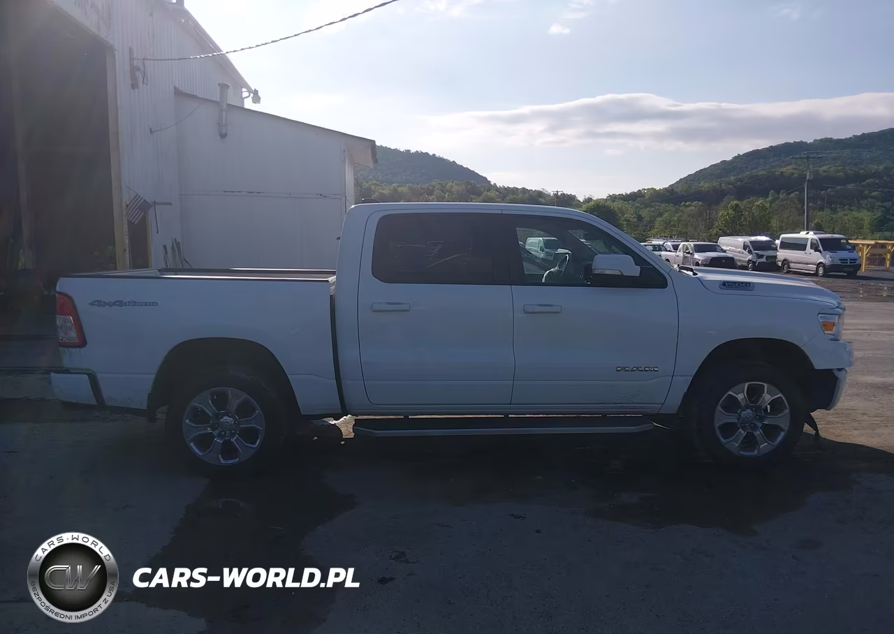 2020 Ram 1500 Big Horn 4X4 5'7 Box VIN:1C6SRFFM4LN227816 - 13