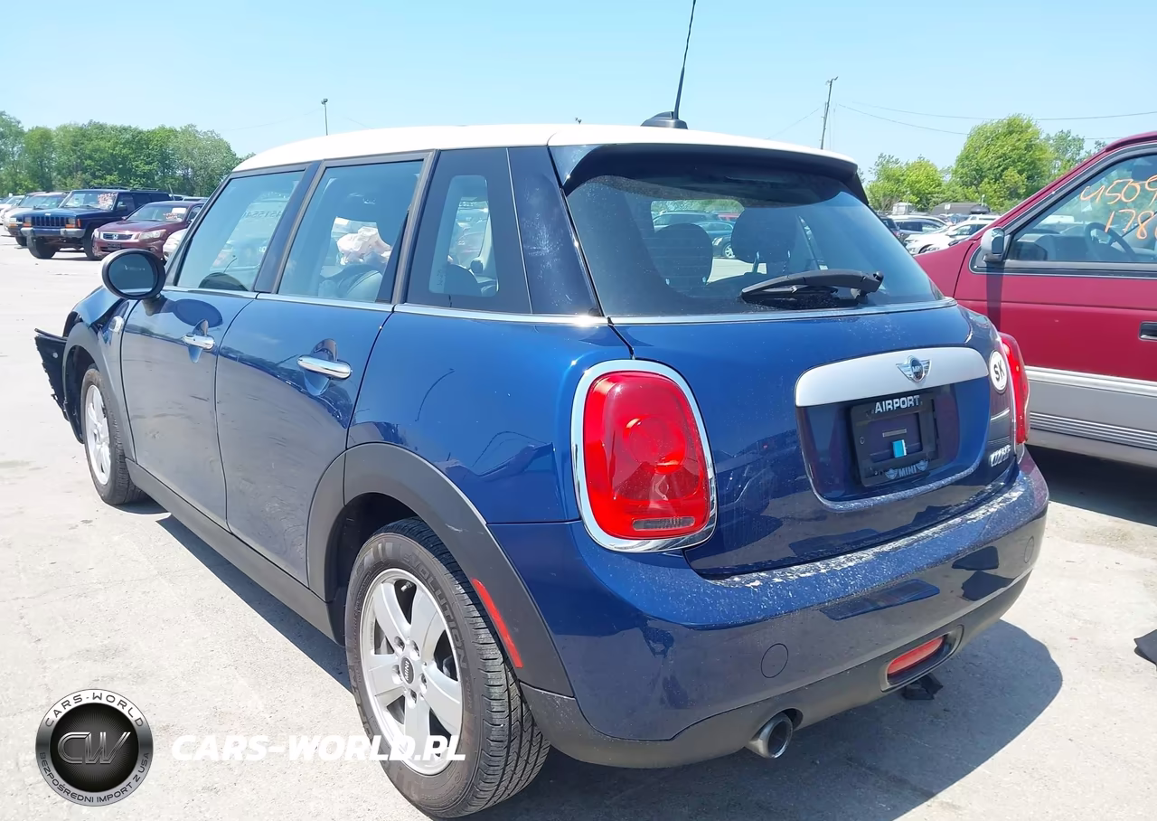 2015 Mini Hardtop Cooper VIN:WMWXS5C52FT827886 - 3