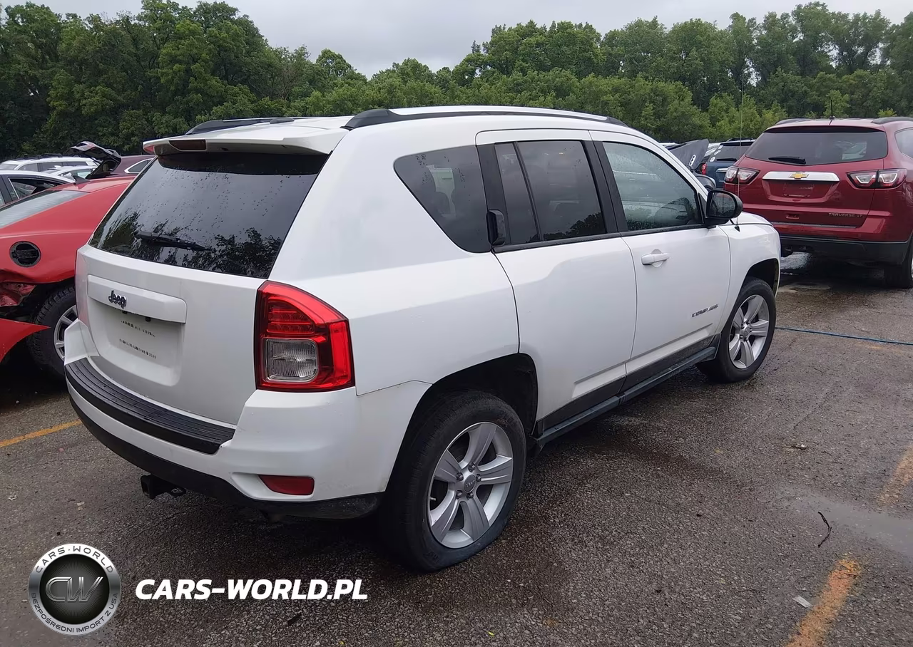 2012 Jeep Compass Sport VIN:1C4NJCBA4CD684073 - 4
