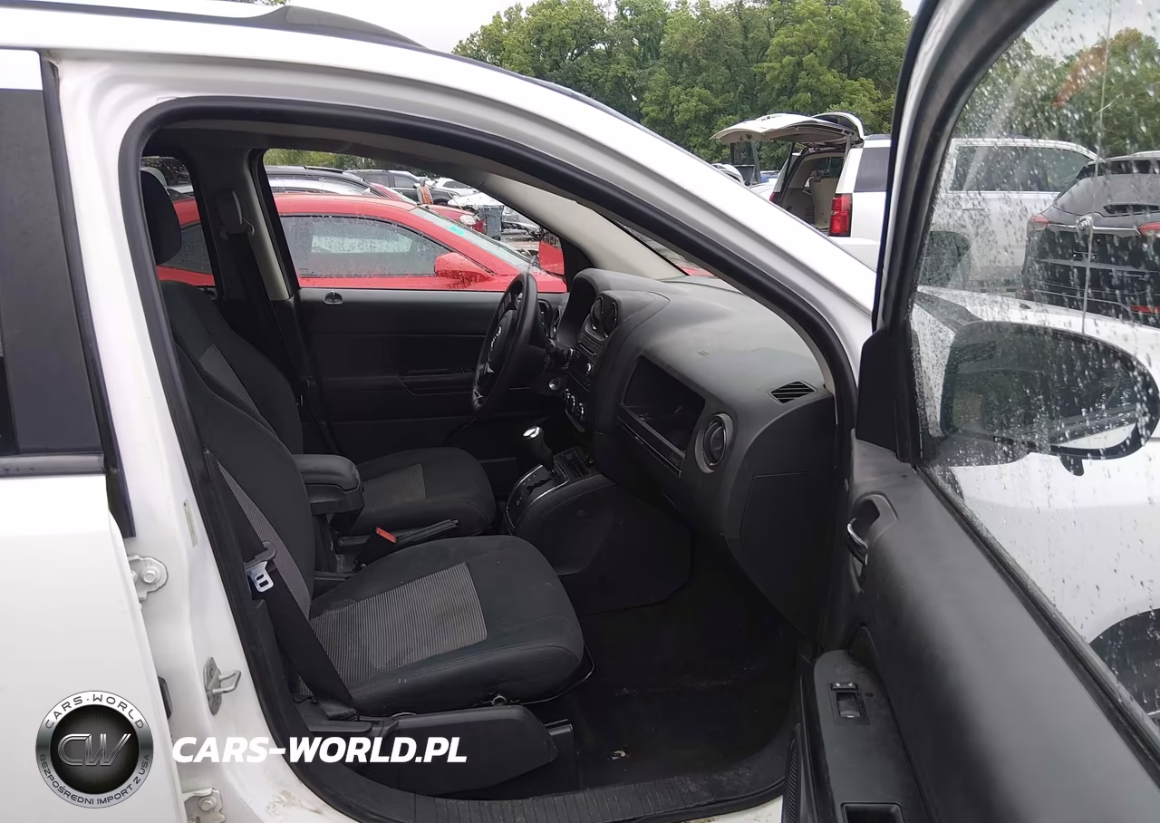 2012 Jeep Compass Sport VIN:1C4NJCBA4CD684073 - 5