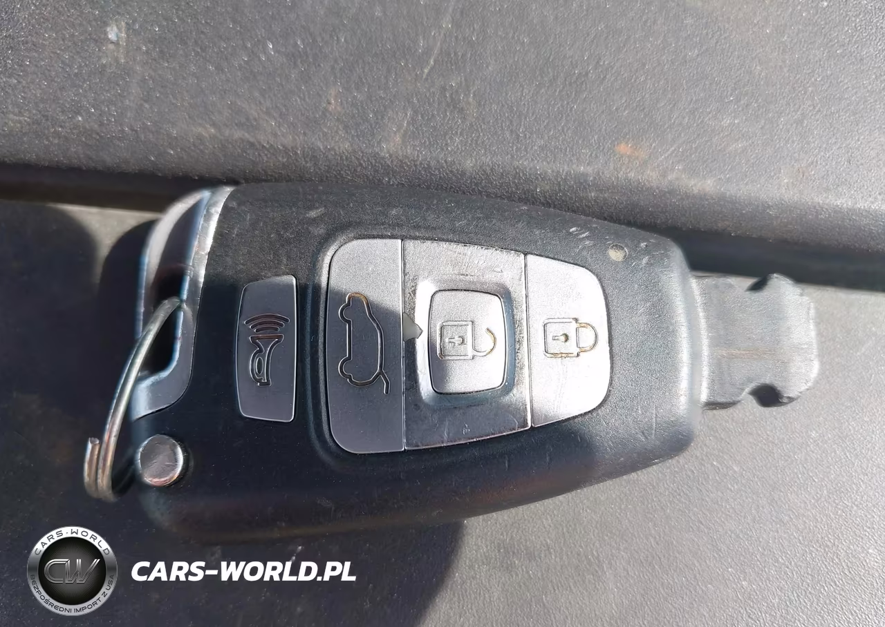 2012 Hyundai Veracruz Limited VIN:KM8NUDCC7CU186314 - 11