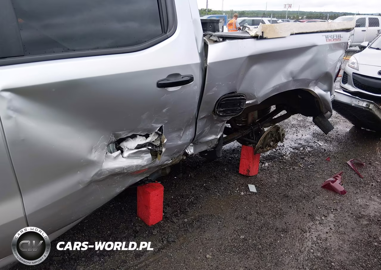 2021 Chevrolet Silverado 1500 4Wd Short Bed Lt Trail Boss VIN:3GCPYFED5MG385661 - 6