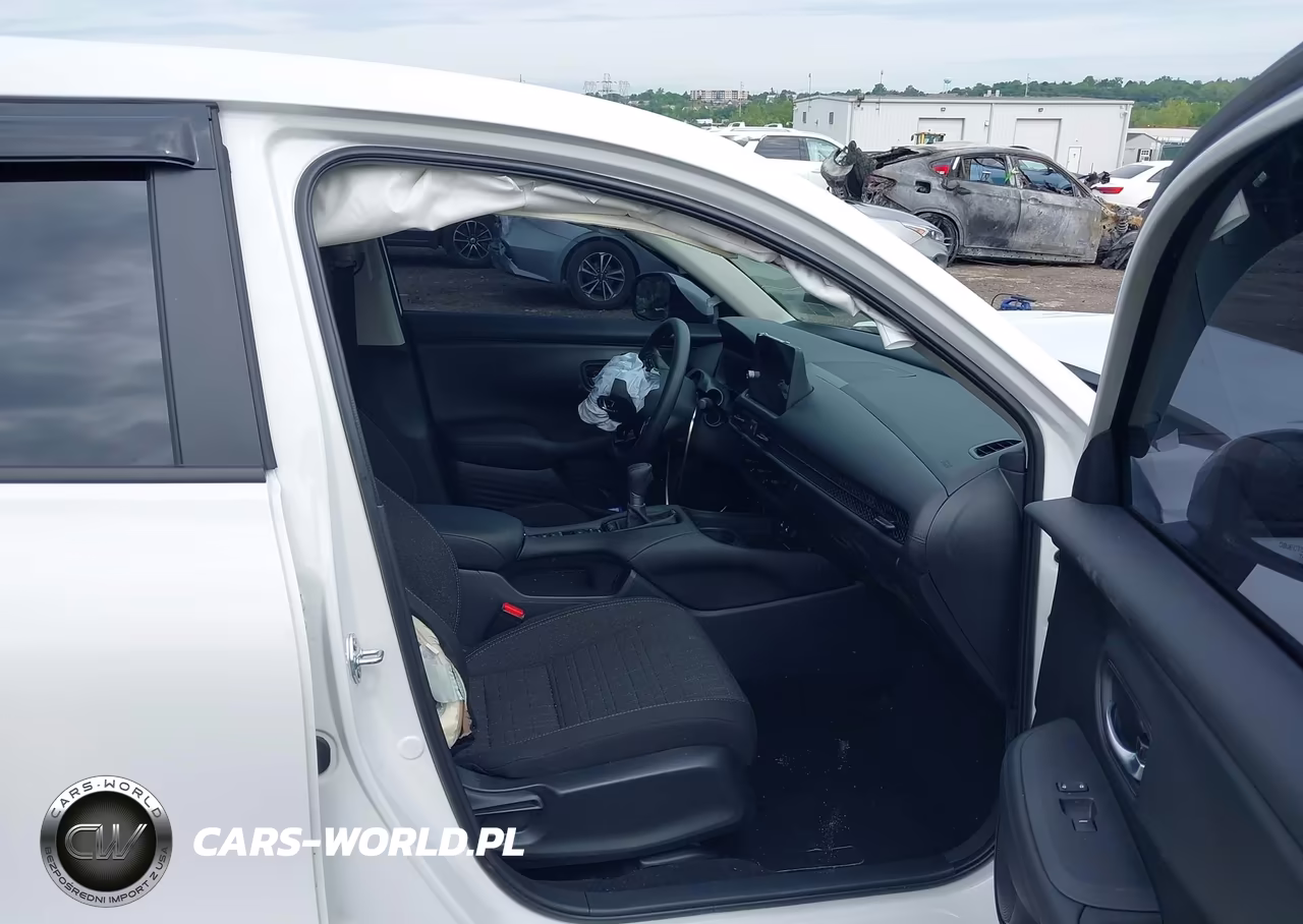 2026 Honda Hr-V Awd Lx VIN:3CZRZ2H36TM742678 - 5