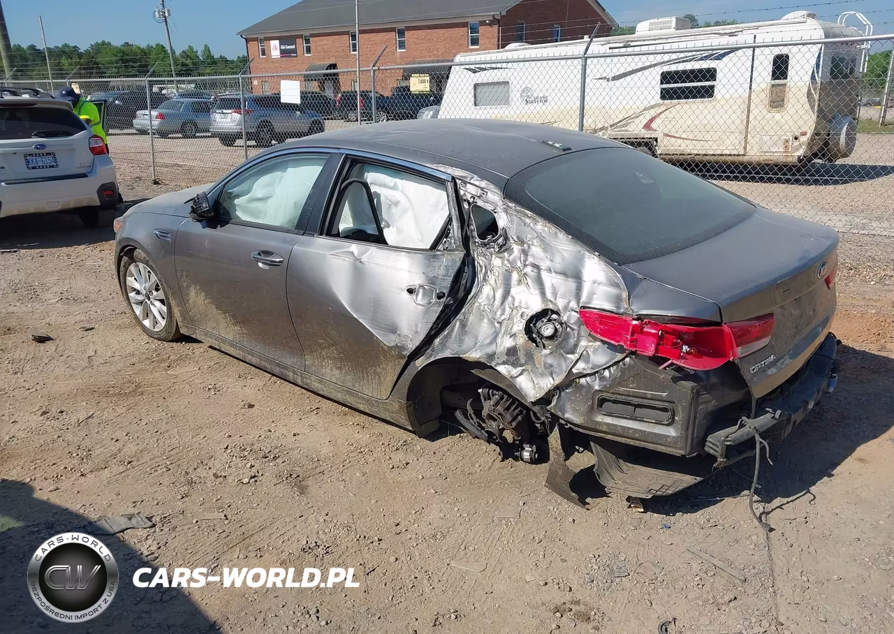 2018 Kia Optima Lx VIN:5XXGT4L39JG262523 - 3