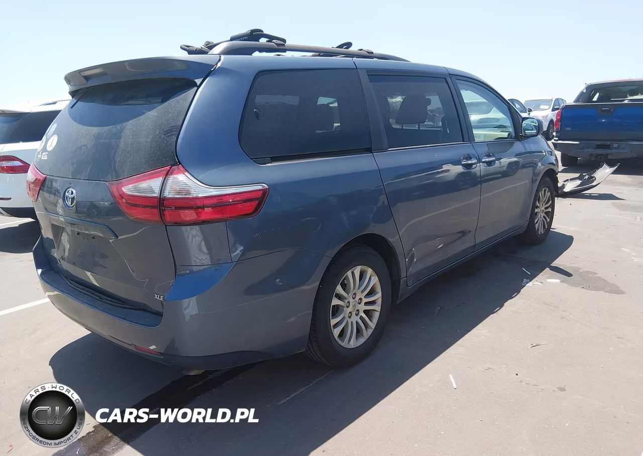 2016 Toyota Sienna Xle-Xle 8 Passenger VIN:5TDYK3DC2GS749585 - 4
