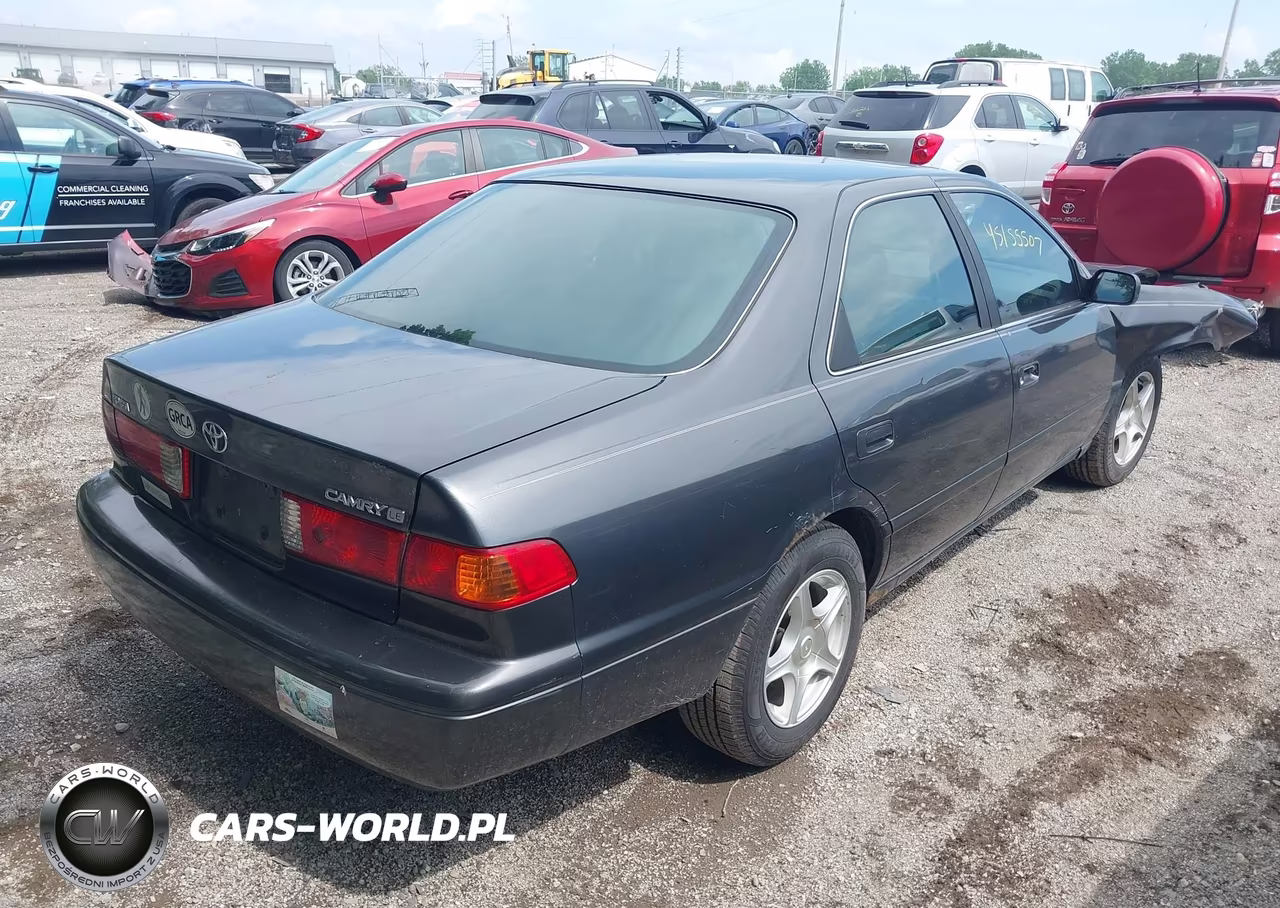 2001 Toyota Camry Le VIN:4T1BG22K21U767319 - 4