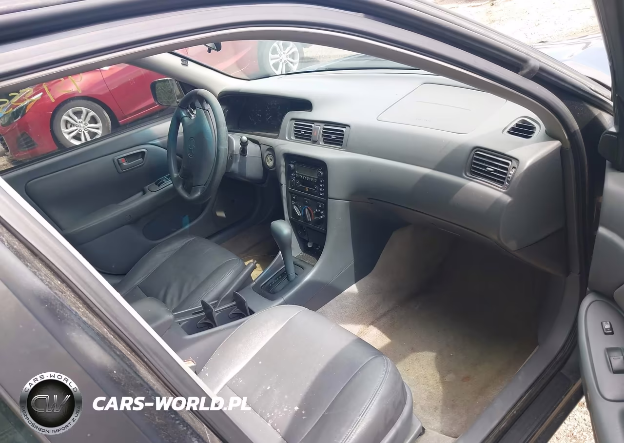 2001 Toyota Camry Le VIN:4T1BG22K21U767319 - 5