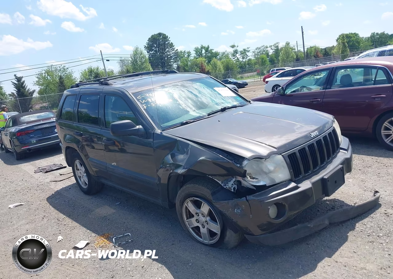 2005 Jeep Grand Cherokee Laredo