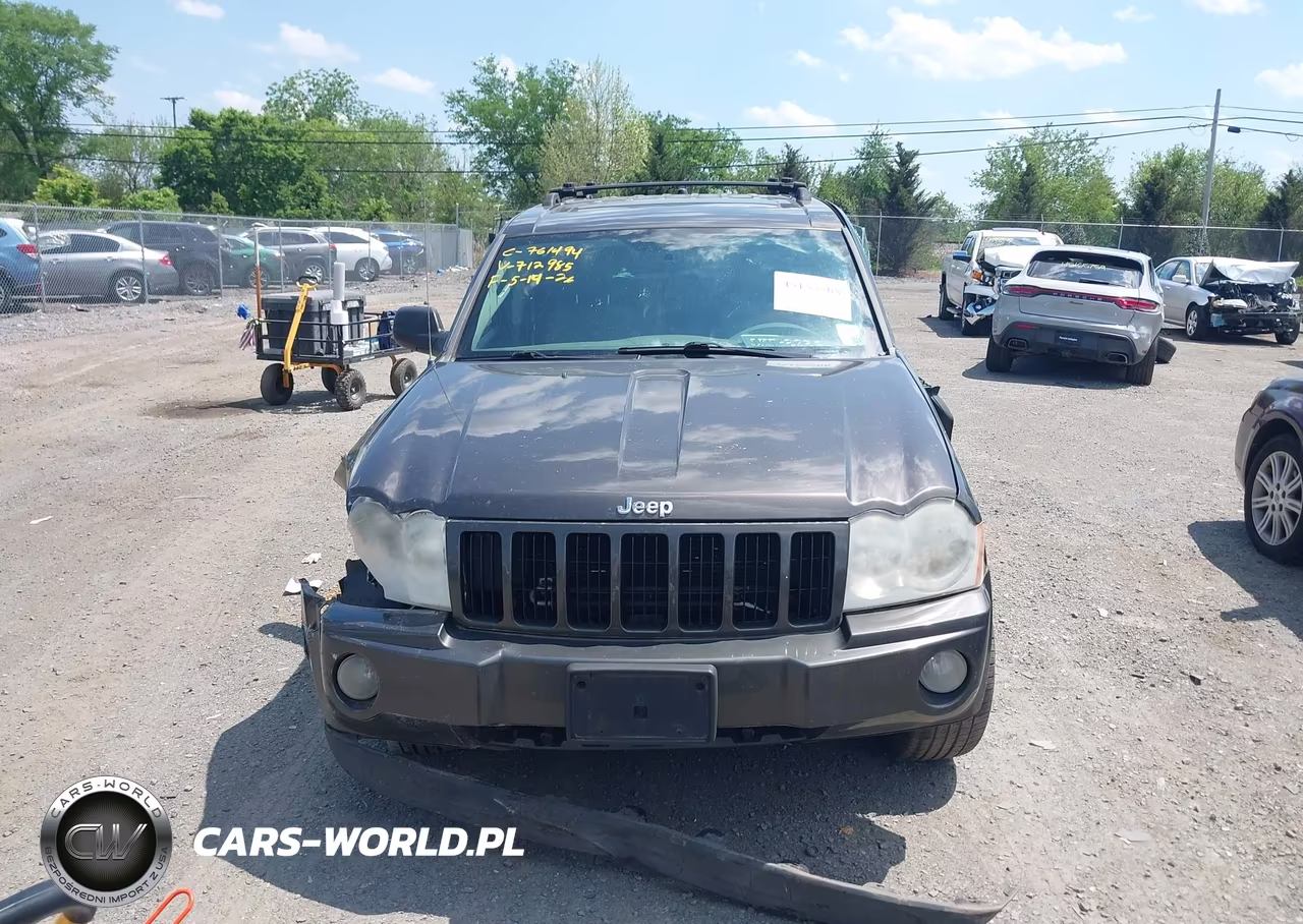 2005 Jeep Grand Cherokee Laredo VIN:1J4HR48N15C712985 - 12