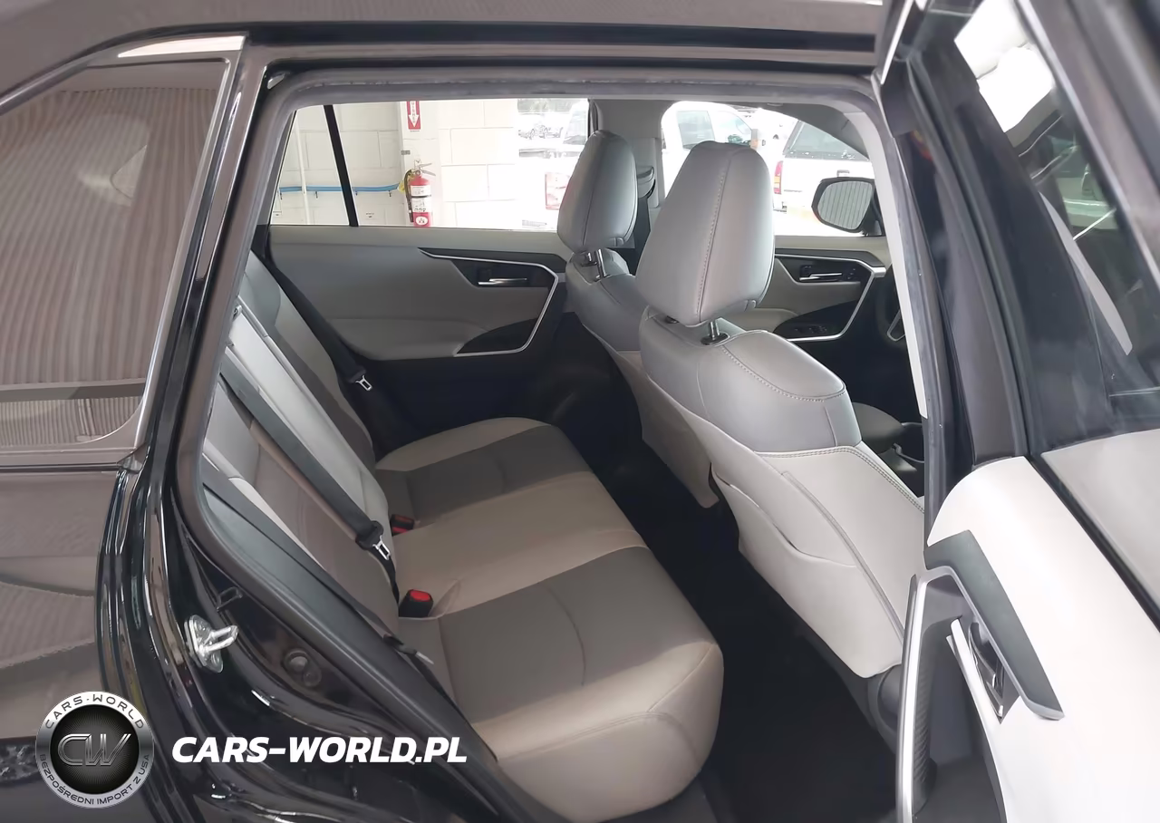 2024 Toyota Rav4 Xle Premium VIN:2T3A1RFV7RC424522 - 8