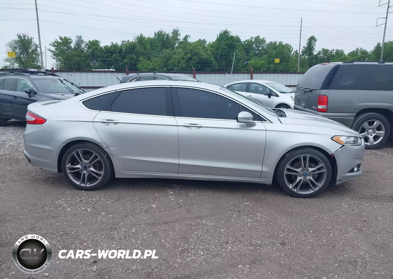 2013 Ford Fusion Titanium VIN:3FA6P0K91DR201659 - 13
