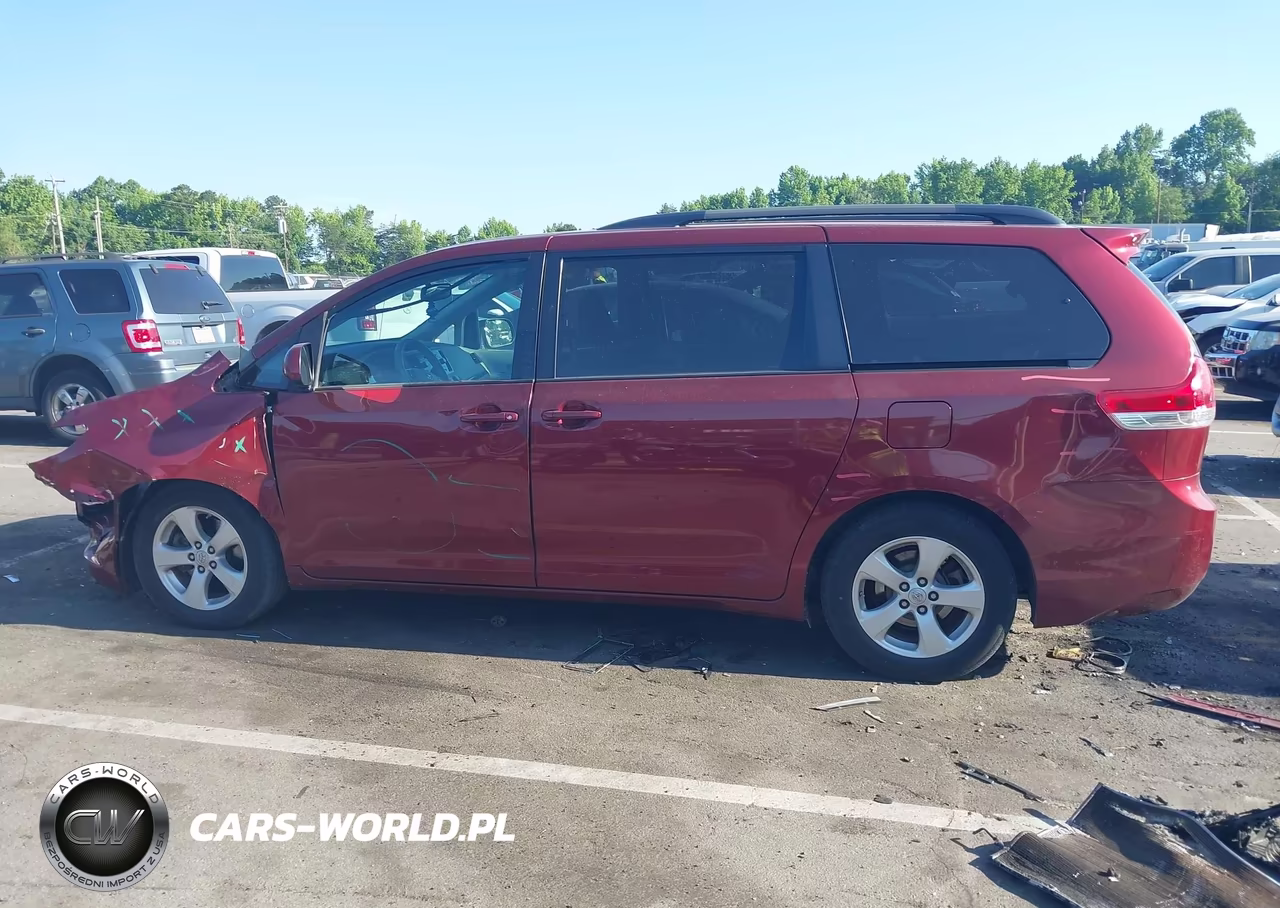 2012 Toyota Sienna Le V6 8 Passenger VIN:5TDKK3DC3CS191441 - 15
