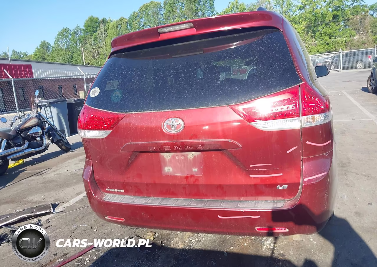 2012 Toyota Sienna Le V6 8 Passenger VIN:5TDKK3DC3CS191441 - 17