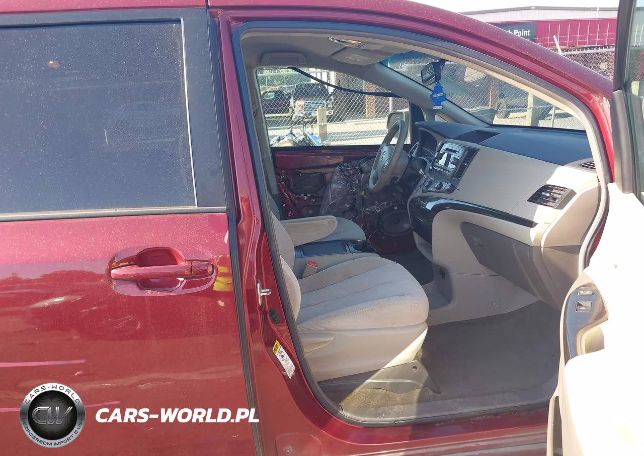 2012 Toyota Sienna Le V6 8 Passenger VIN:5TDKK3DC3CS191441 - 5