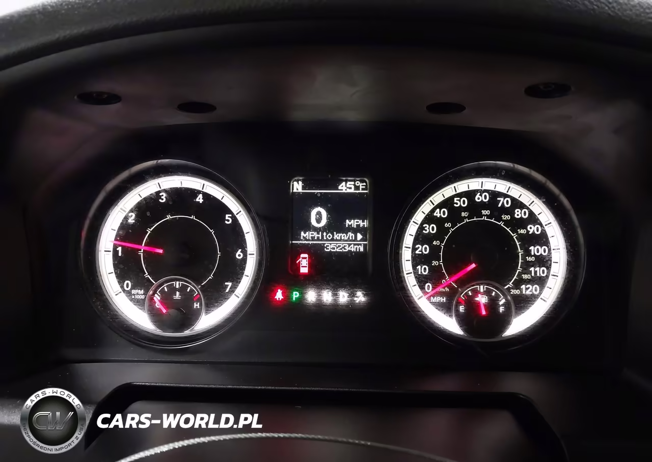 2017 Ram 1500 Tradesman 4X4 8' Box VIN:3C6JR7DG9HG704724 - 7