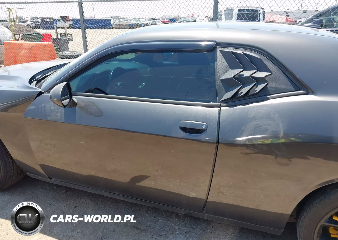 2015 Dodge Challenger Sxt Plus VIN:2C3CDZBG1FH901404 - 14