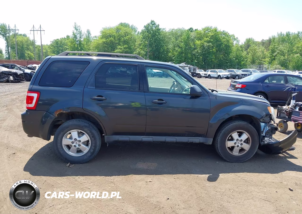2009 Ford Escape Xlt VIN:1FMCU03719KD00119 - 13