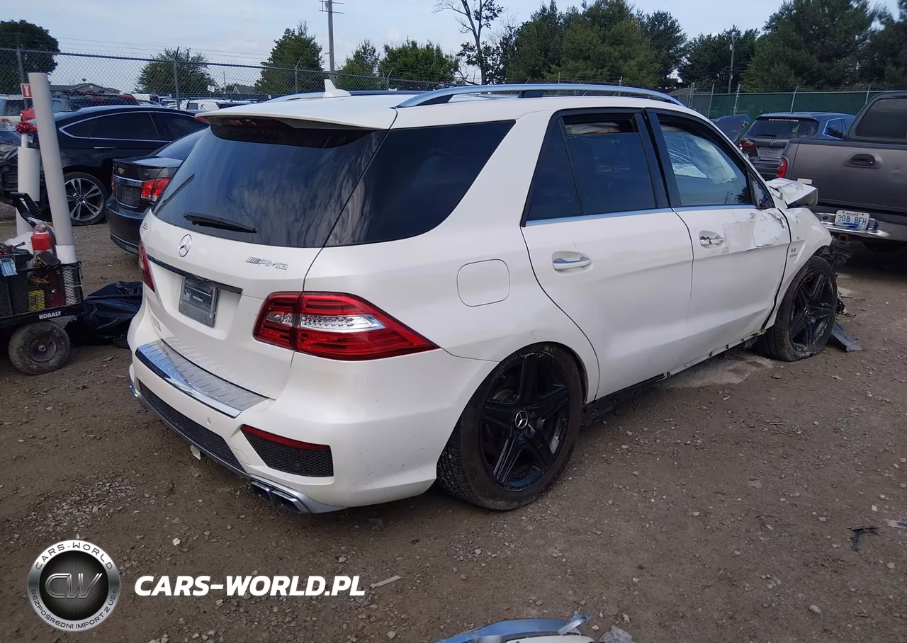 2014 Mercedes-Benz Ml 63 Amg 4Matic VIN:4JGDA7EB4EA347037 - 4