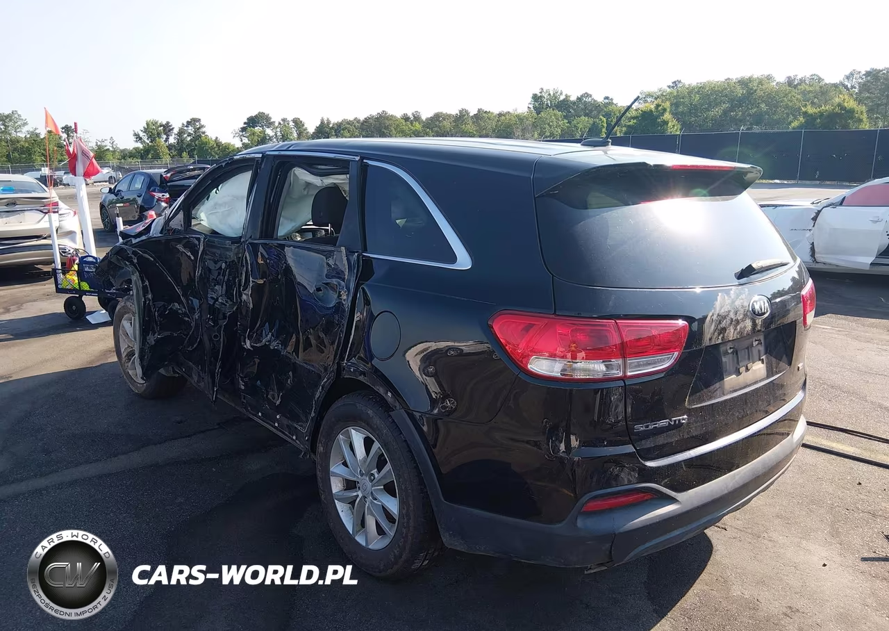 2017 Kia Sorento 2.4L L VIN:5XYPG4A36HG284508 - 3