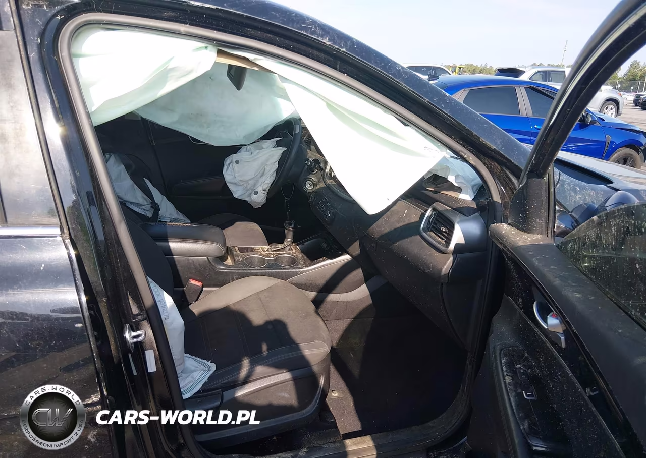 2017 Kia Sorento 2.4L L VIN:5XYPG4A36HG284508 - 5
