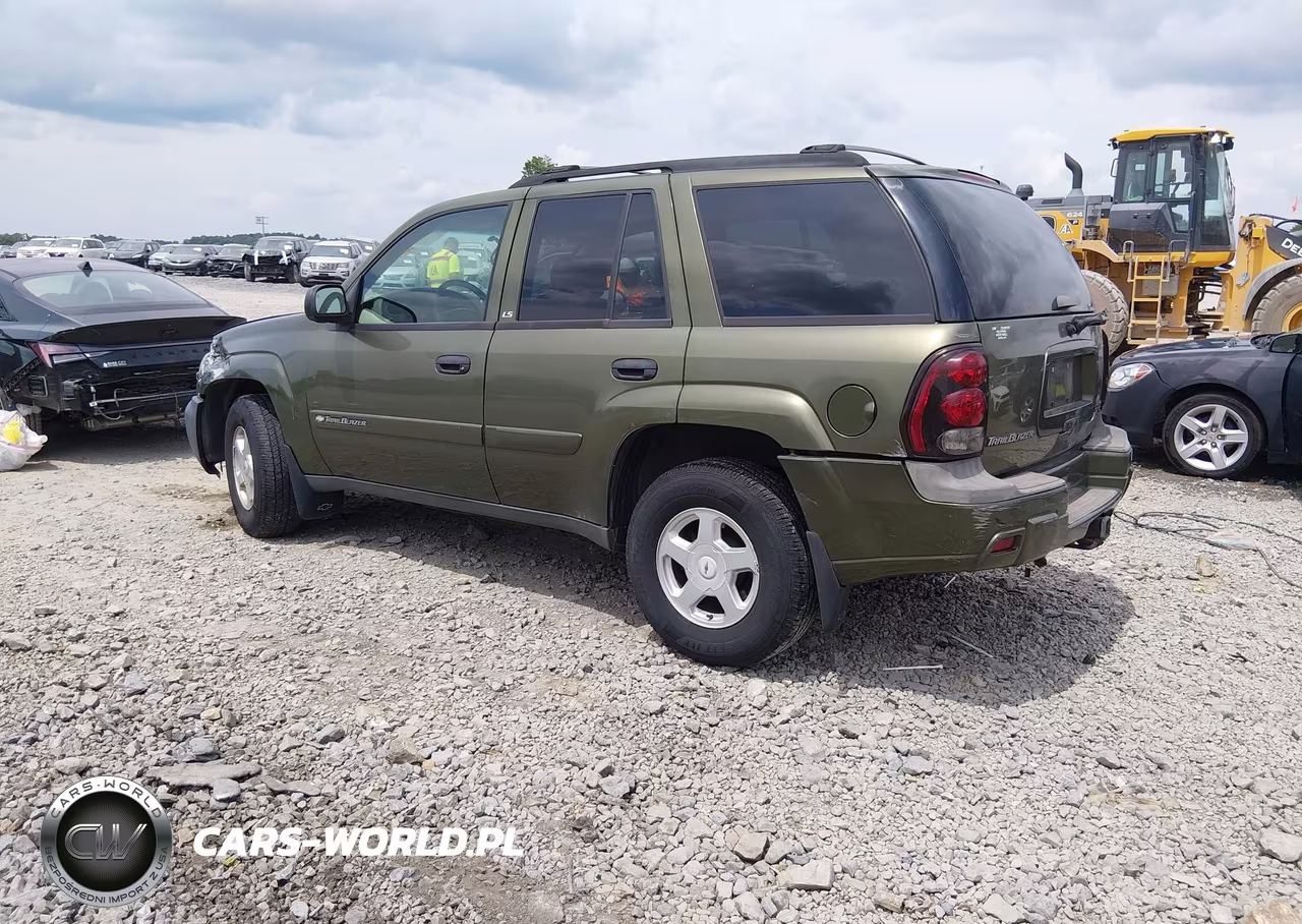 2002 Chevrolet Trailblazer Ls VIN:1GNDT13S022236819 - 3