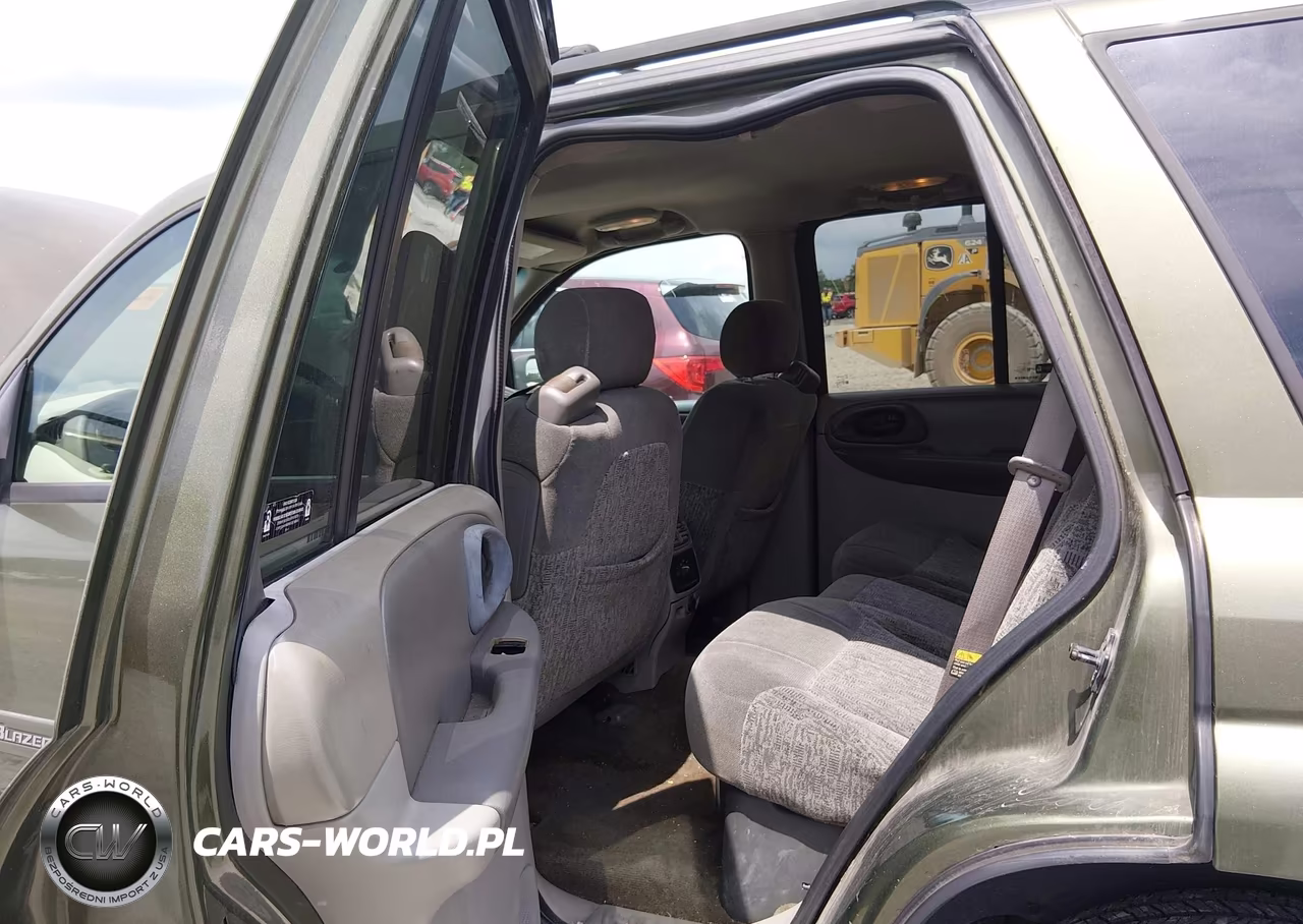 2002 Chevrolet Trailblazer Ls VIN:1GNDT13S022236819 - 8