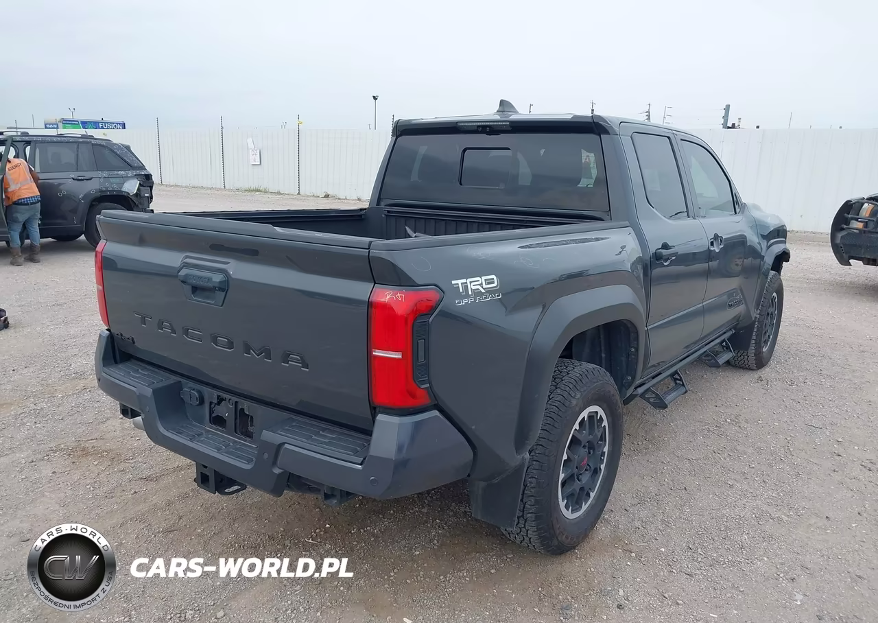 2024 Toyota Tacoma Trd Off Road VIN:3TMLB5JN3RM007923 - 4