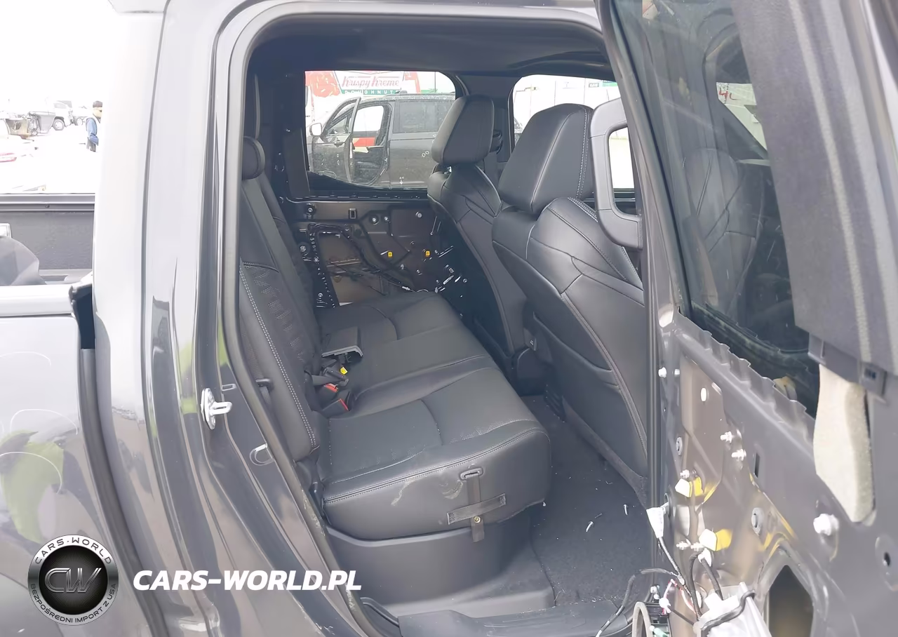 2024 Toyota Tacoma Trd Off Road VIN:3TMLB5JN3RM007923 - 8
