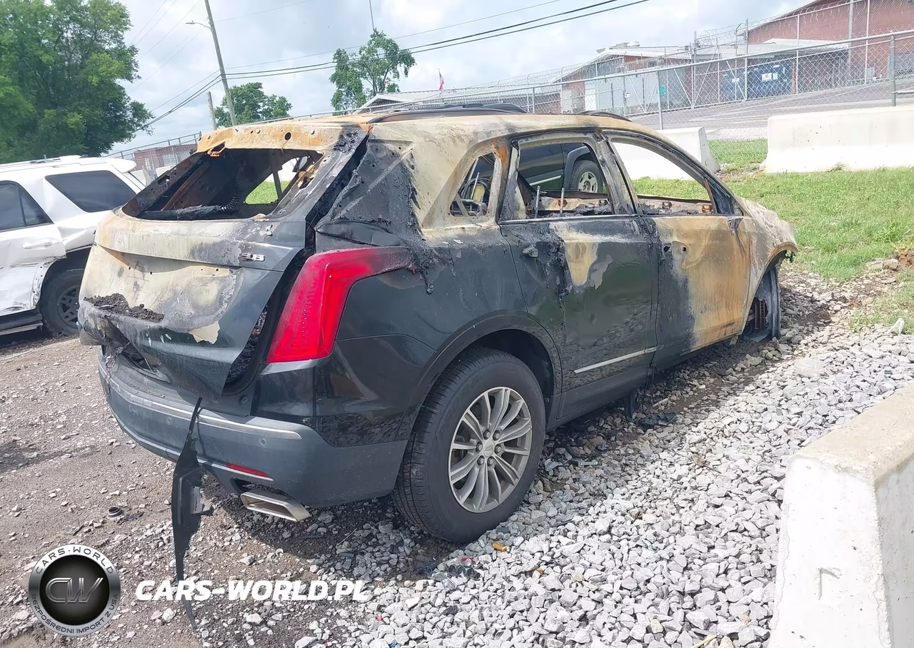 2017 Cadillac Xt5 Luxury VIN:1GYKNDRS0HZ219788 - 4
