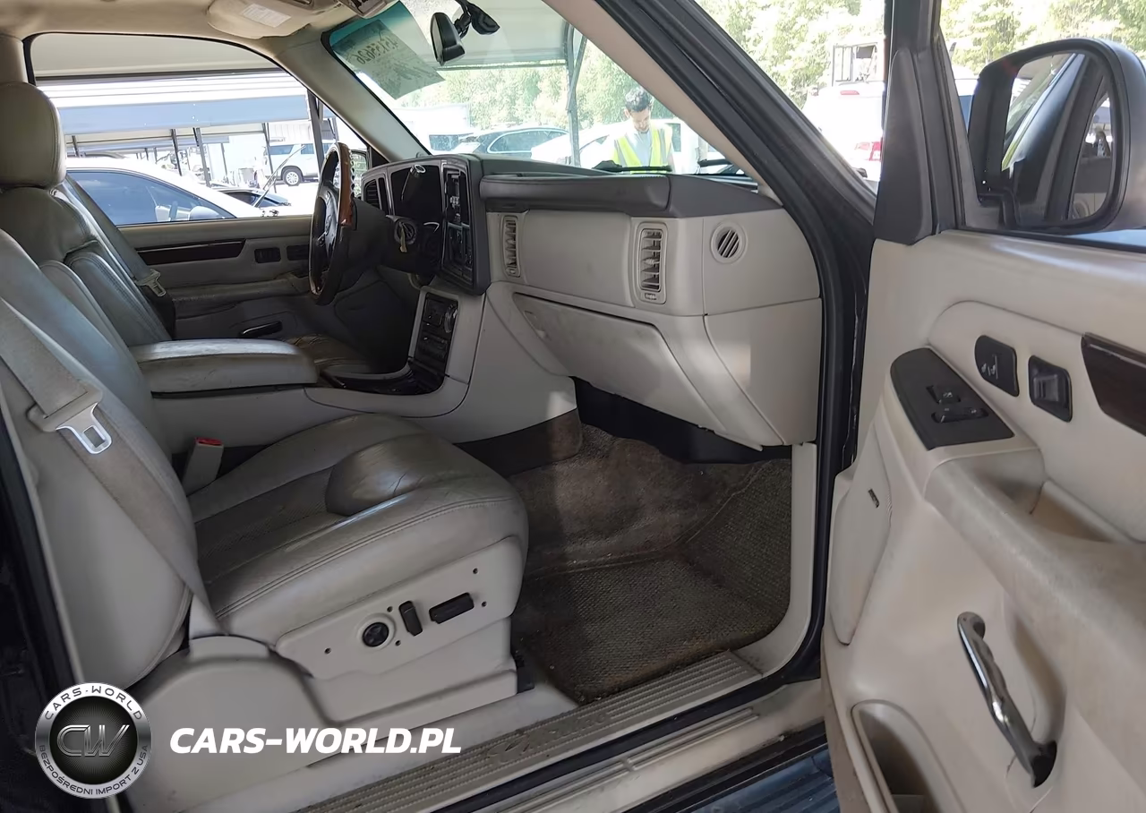 2003 Cadillac Escalade Standard VIN:1GYEK63N43R135440 - 5