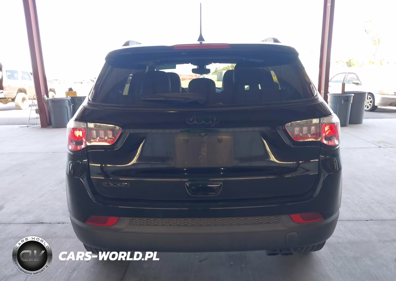 2019 Jeep Compass Altitude 4X4 VIN:3C4NJDBB7KT600738 - 16
