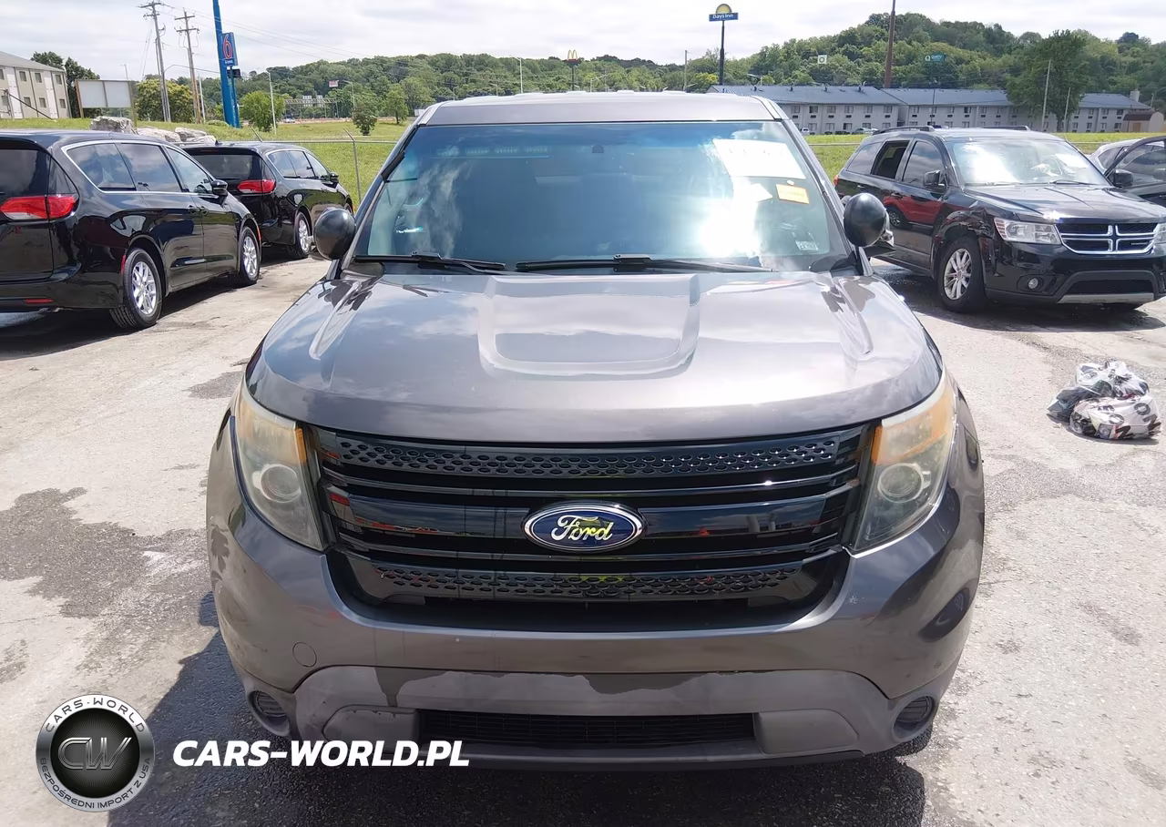 2015 Ford Utility Police Interceptor VIN:1FM5K8AR0FGC51625 - 12