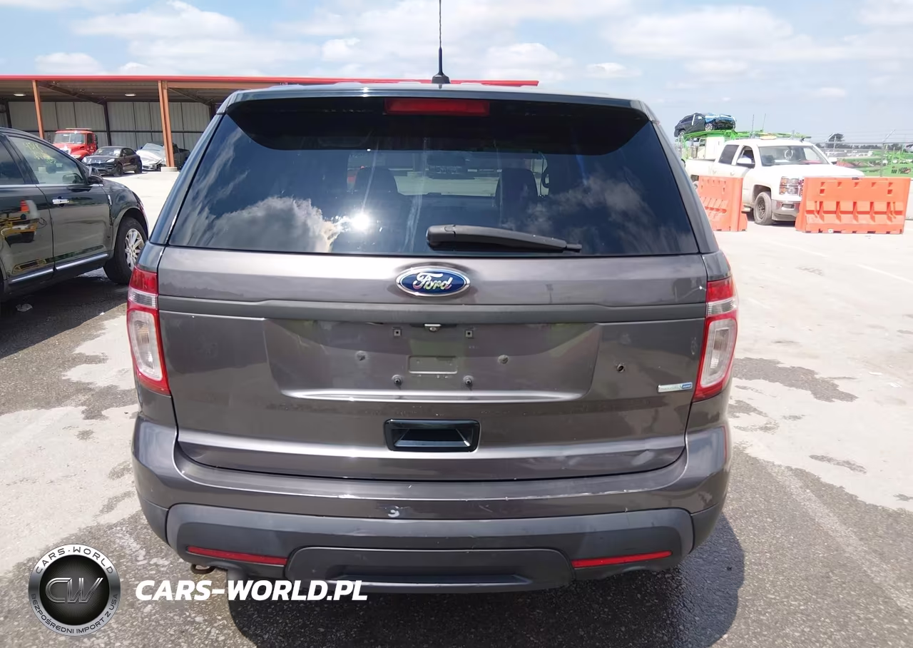 2015 Ford Utility Police Interceptor VIN:1FM5K8AR0FGC51625 - 16
