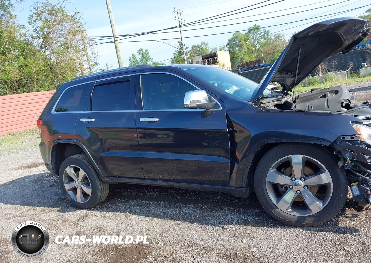 2015 Jeep Grand Cherokee Overland VIN:1C4RJFCG6FC871167 - 13