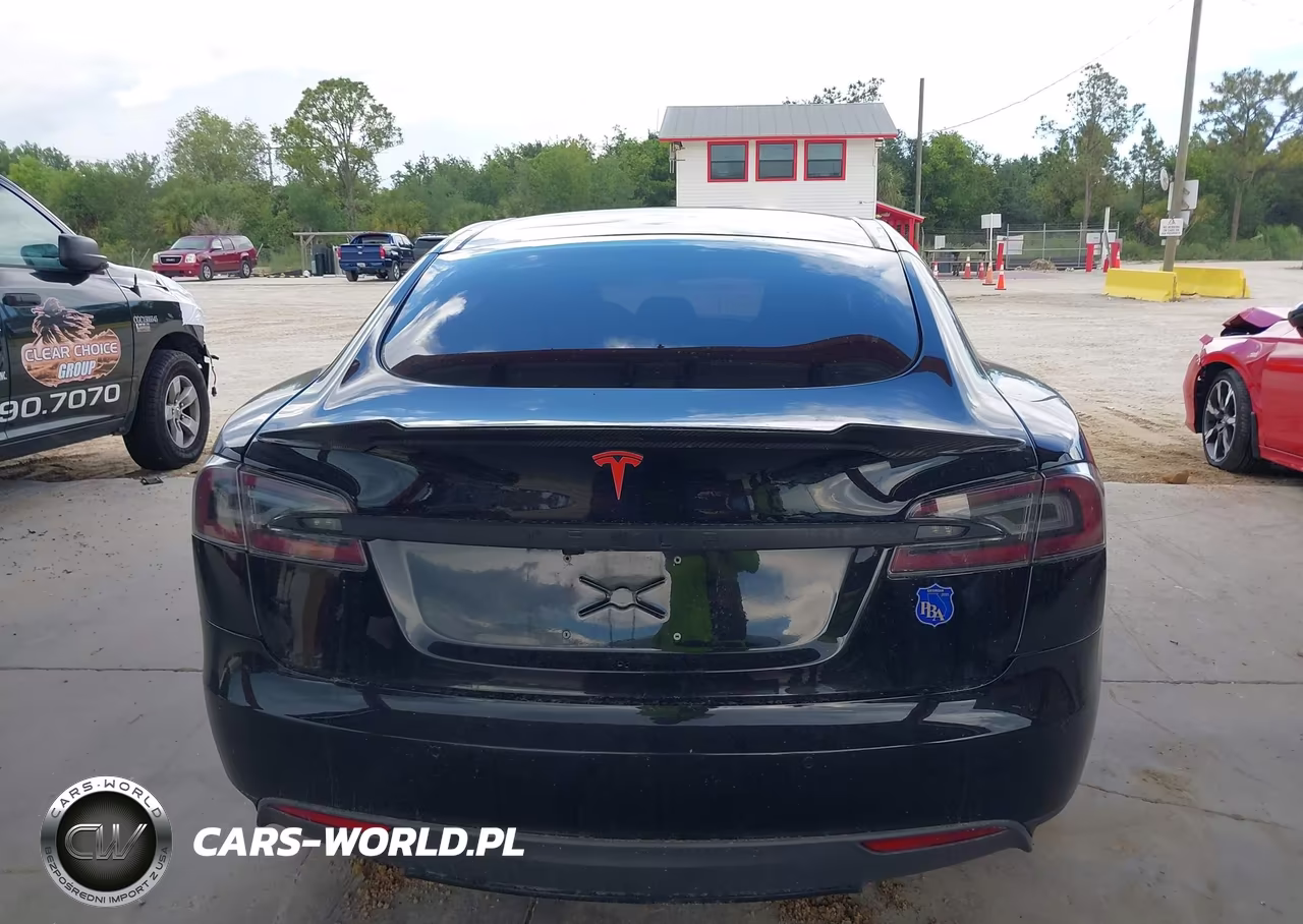 2015 Tesla Model S 70D-85D-P85D VIN:5YJSA1S29FF089913 - 16