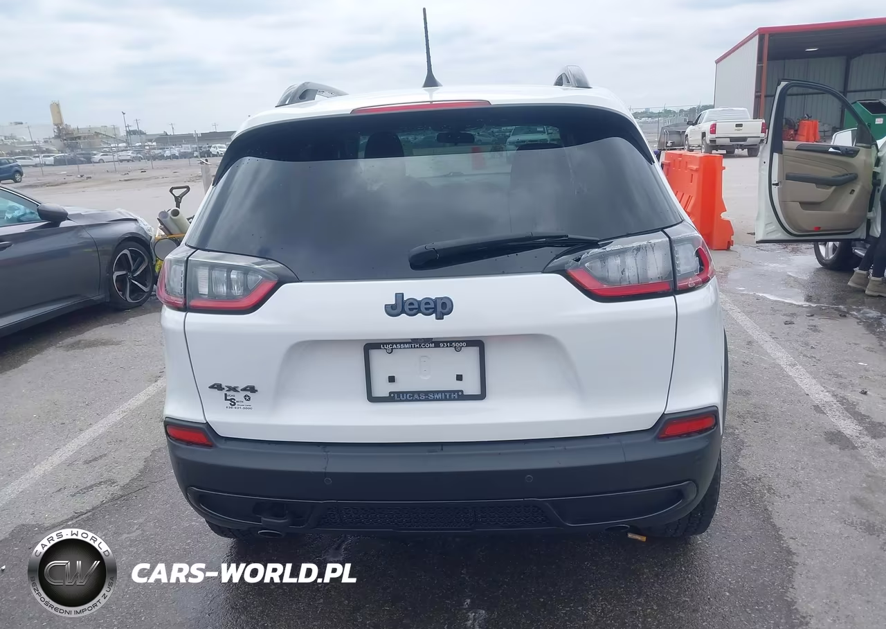 2020 Jeep Cherokee Upland 4X4 VIN:1C4PJMCXXLD553179 - 16