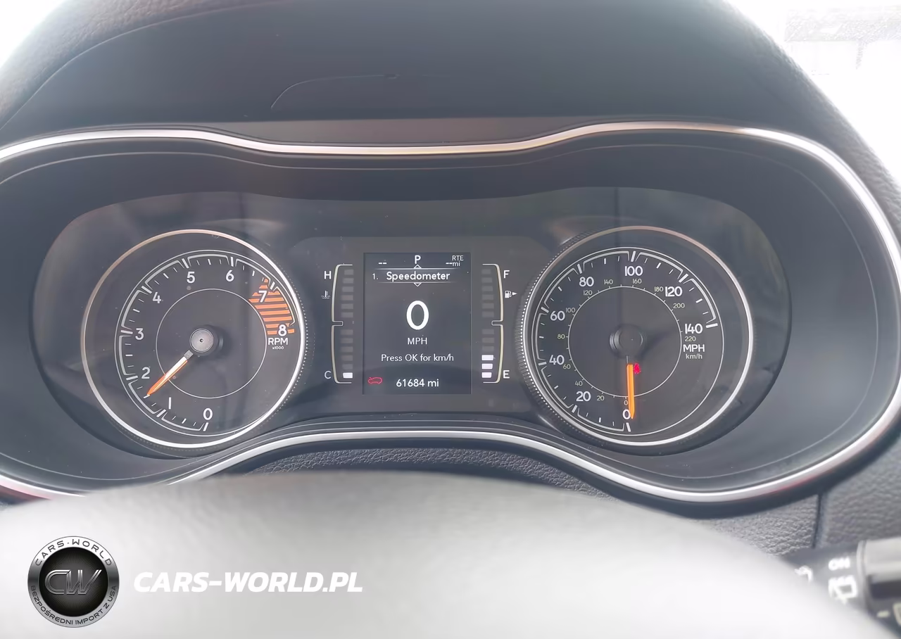 2020 Jeep Cherokee Upland 4X4 VIN:1C4PJMCXXLD553179 - 7