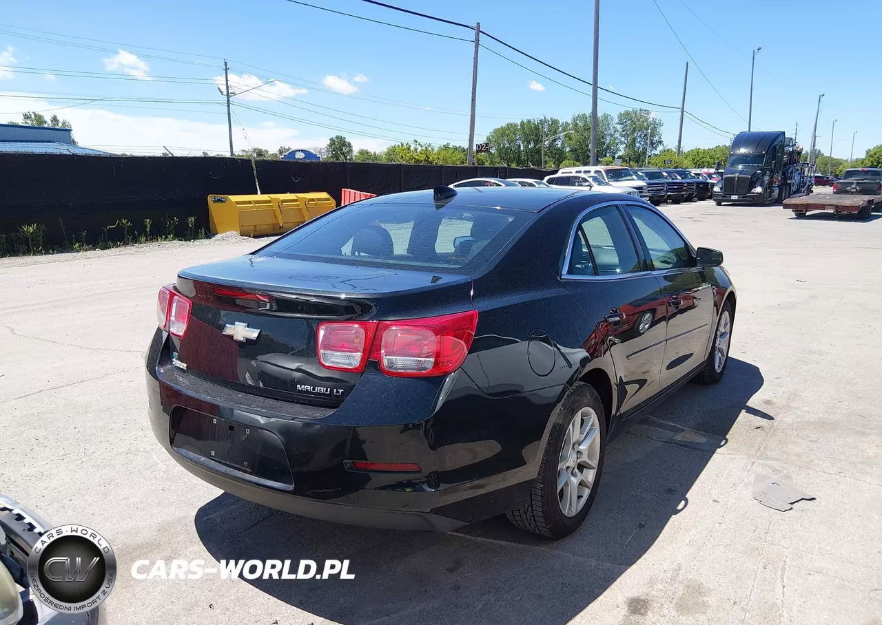 2015 Chevrolet Malibu 1Lt VIN:1G11C5SL9FF159890 - 4