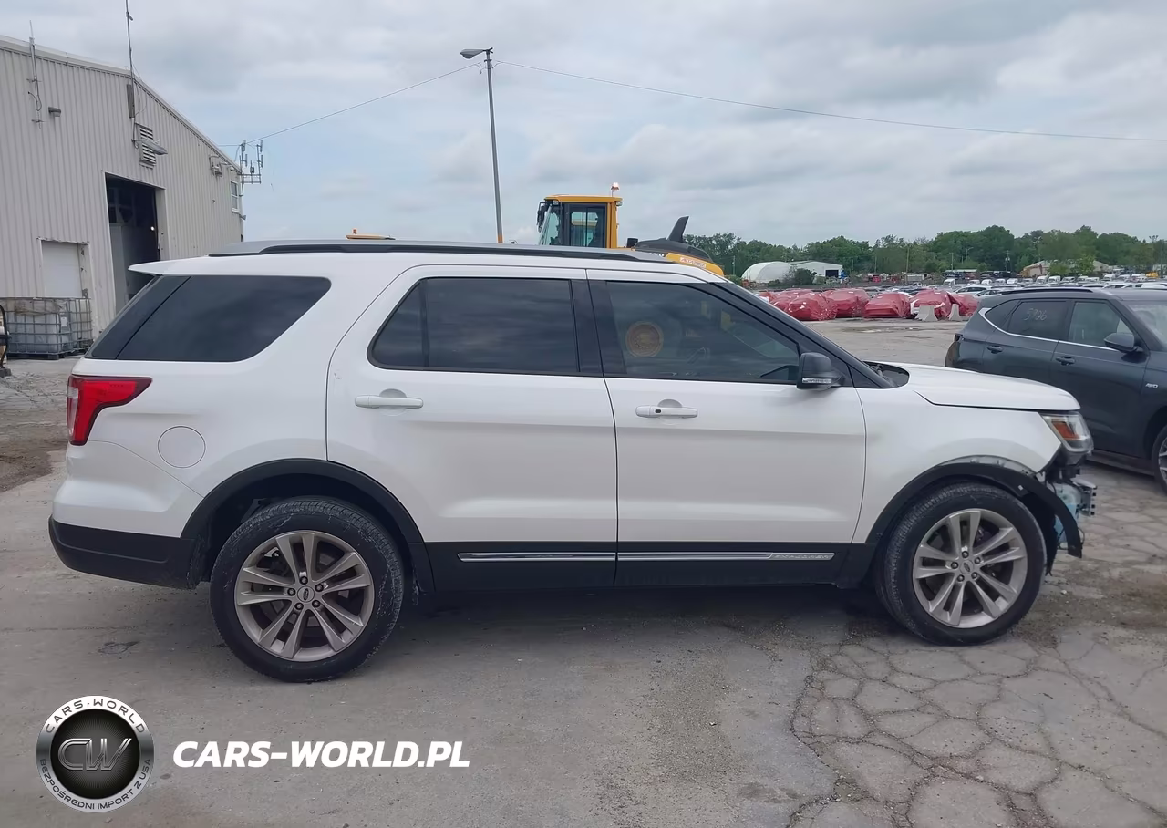 2019 Ford Explorer Xlt VIN:1FM5K8D88KGB20049 - 14