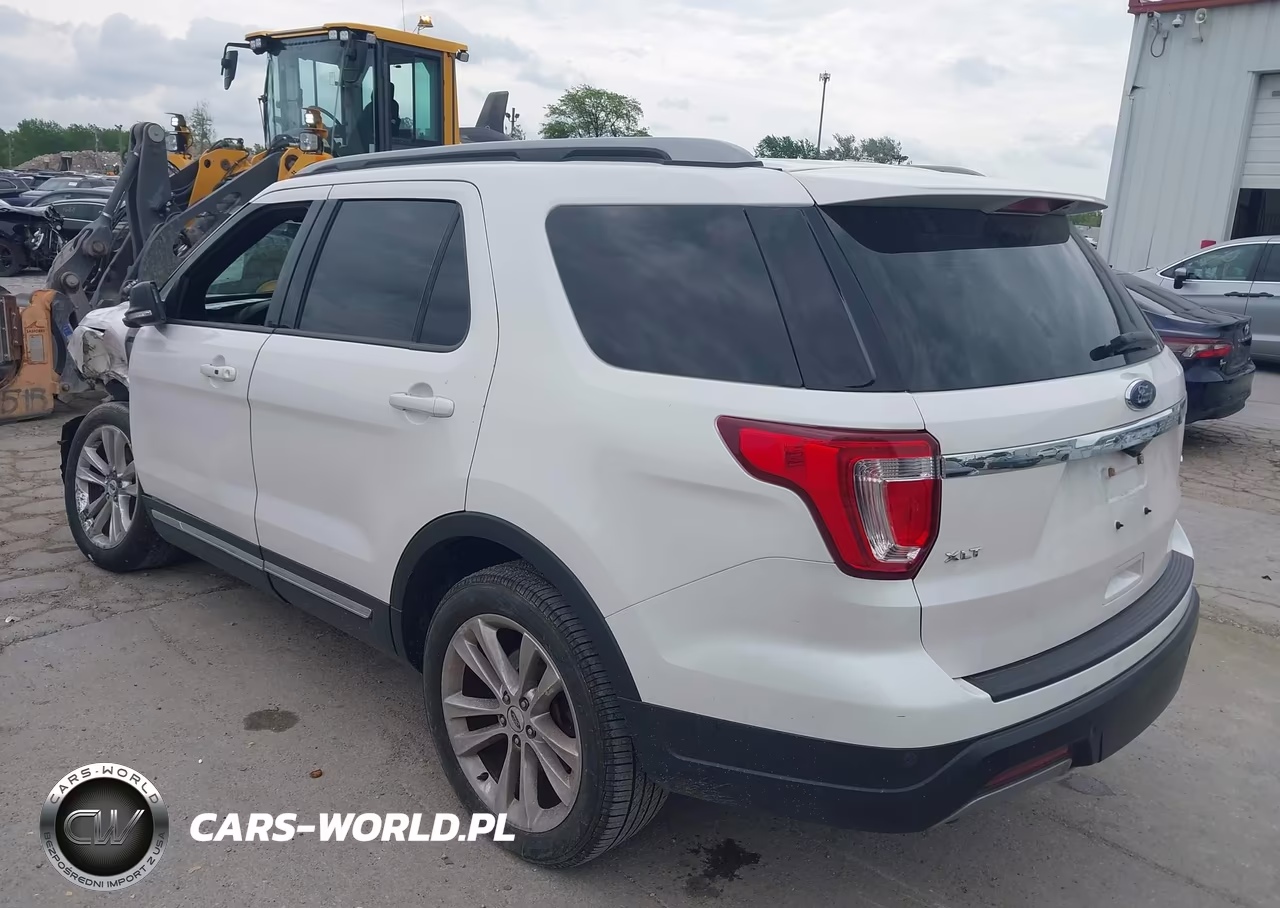 2019 Ford Explorer Xlt VIN:1FM5K8D88KGB20049 - 3