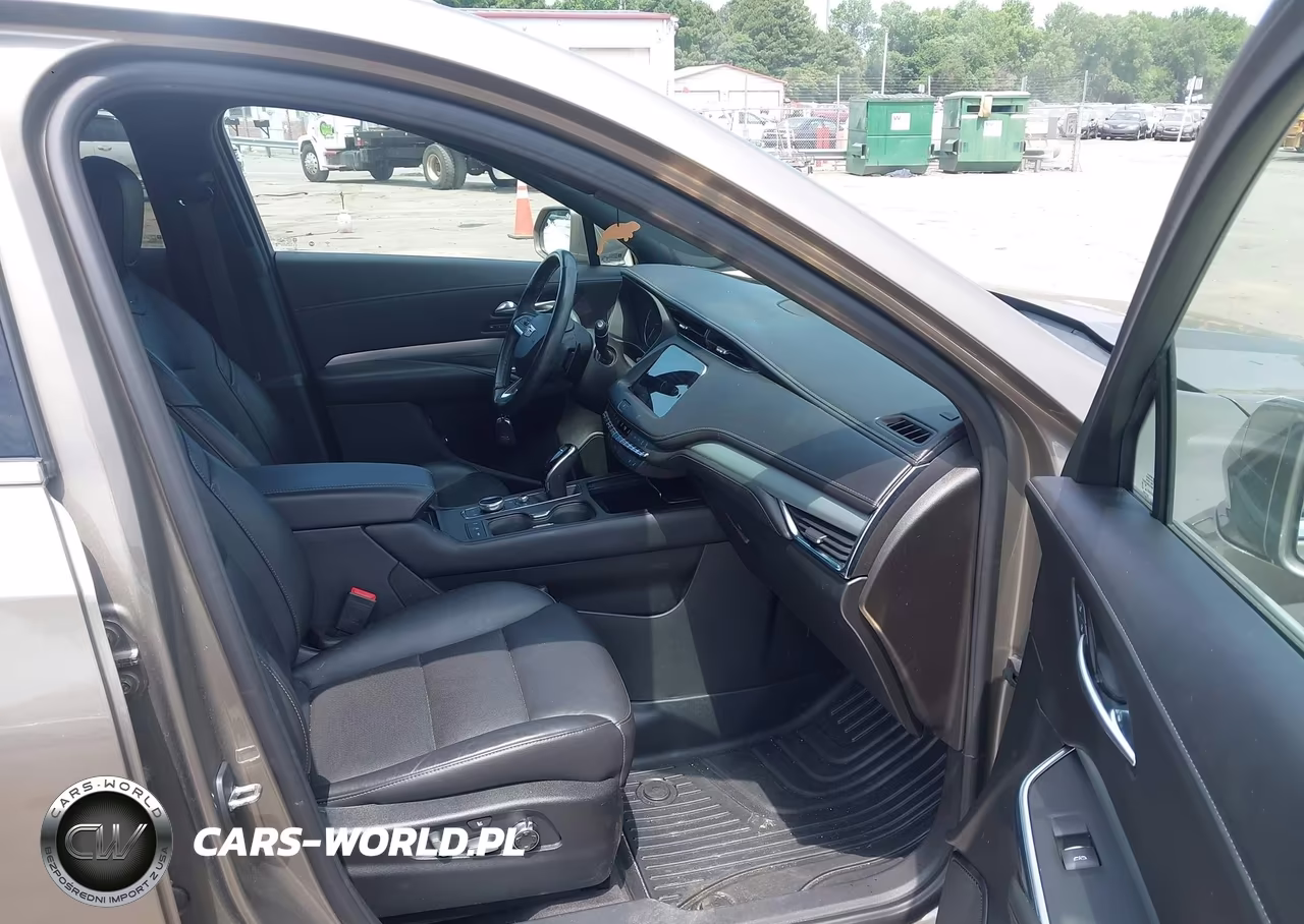 2020 Cadillac Xt4 Fwd Premium Luxury VIN:1GYFZCR44LF095827 - 5