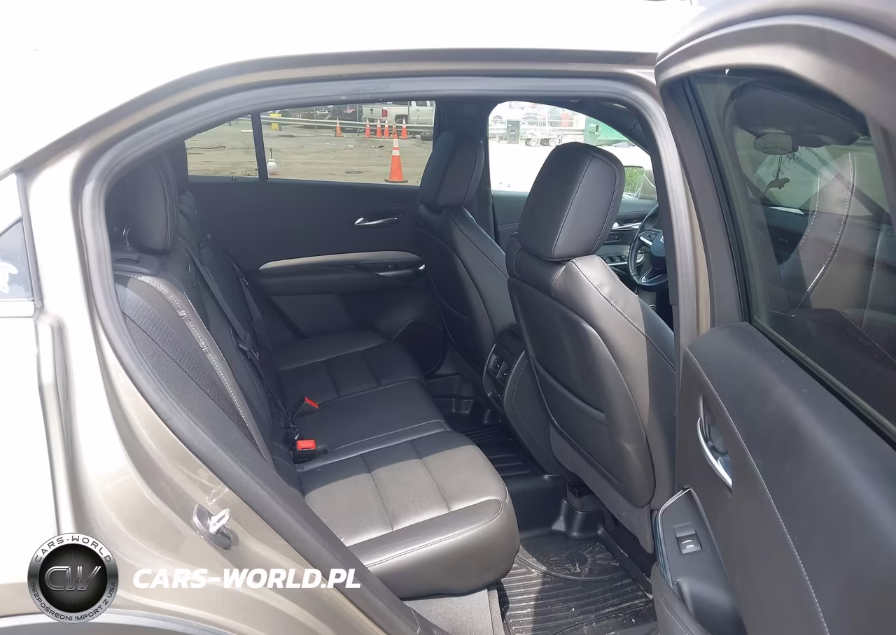 2020 Cadillac Xt4 Fwd Premium Luxury VIN:1GYFZCR44LF095827 - 8