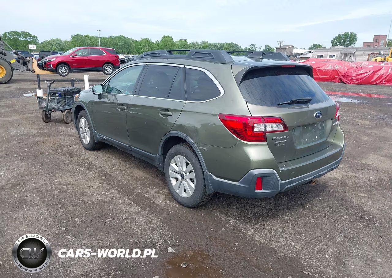 2019 Subaru Outback 2.5I Premium VIN:4S4BSAFC3K3212530 - 3
